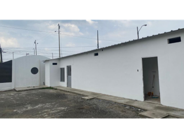 VIA A DAULE  KM. 24 BODEGA INDUSTRIAL SE VENDE