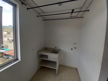 APARTAMENTO EN VENTA EN CHINCHINA