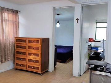 Inmueble / Casa con Local Comercial, sobre Av. 16 de Septiembre