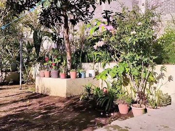 Inmueble / Casa con Local Comercial, sobre Av. 16 de Septiembre