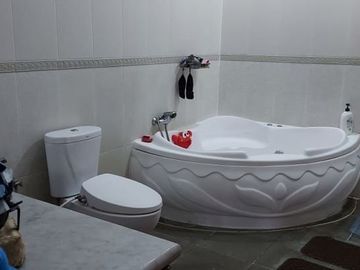 DIJUAL CEPAT !! Rumah Bagus Siap Huni di Bintaro, Bisa Nego