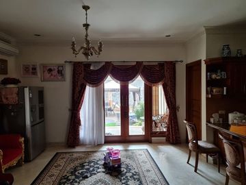 DIJUAL CEPAT !! Rumah Bagus Siap Huni di Bintaro, Bisa Nego