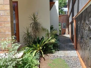 DIJUAL CEPAT !! Rumah Bagus Siap Huni di Bintaro, Bisa Nego