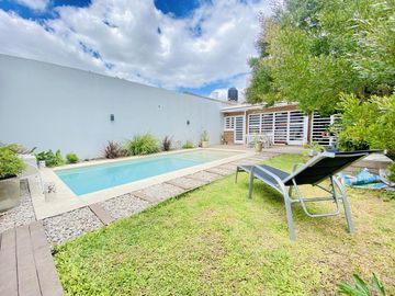 Casa 3 dormitorios con piscina
