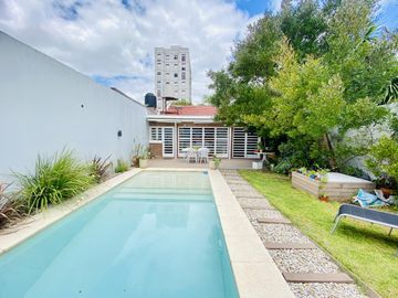 Casa 3 dormitorios con piscina