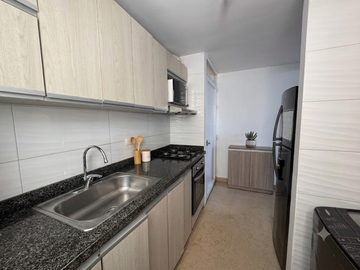 apartamento en venta en alameda del rio. Cod V28222