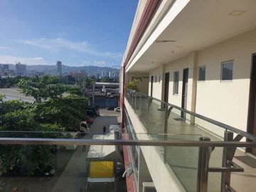 SPACIOUS STUDIO Condo for Rent in Subangdaku Mandaue near Mabolo City Furnished
