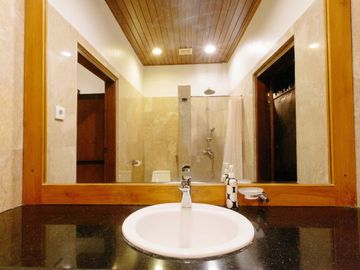 VILLA INVEST IN A STRATEGIC LOCATION IN BALI