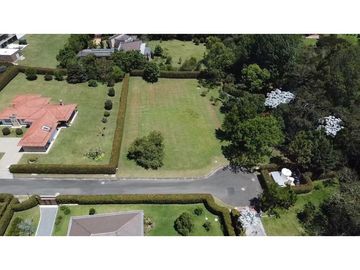Lote para la venta en el sector La Ceja el Yarumo