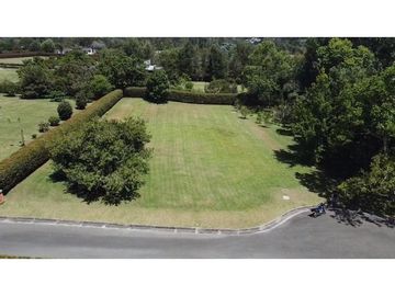 Lote para la venta en el sector La Ceja el Yarumo