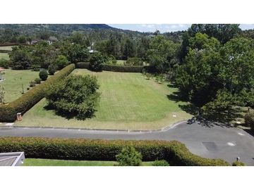 Lote para la venta en el sector La Ceja el Yarumo