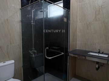 Rumah Terbaru Dengan Gaya Modern Klasik Mewah Jakarta Selatan