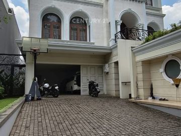 Rumah mewah lokasi premium Pondok Indah ada Swimming Pool #263125