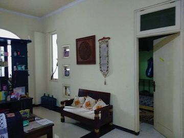 Rumah Siap Huni di Palm Spring Regency Jambangan Murah