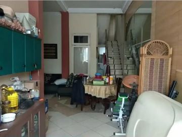 Rumah Siap Huni di Palm Spring Regency Jambangan Murah