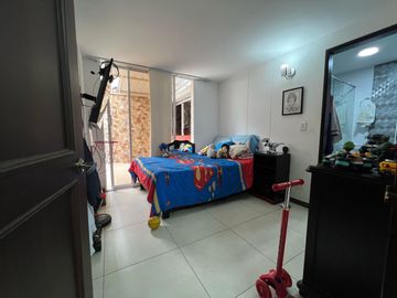 apartamento en venta en el ingenio iii. Cod V7470491
