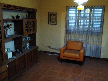 CASA EN VENTA 6 AMB. MERLO BARRIO SAMORE