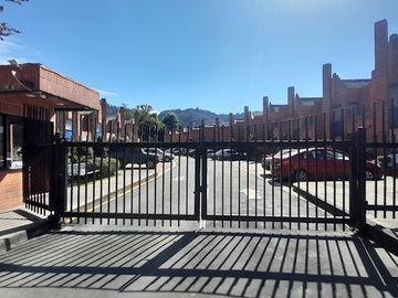 VENTA de CASAS en BOGOTA
