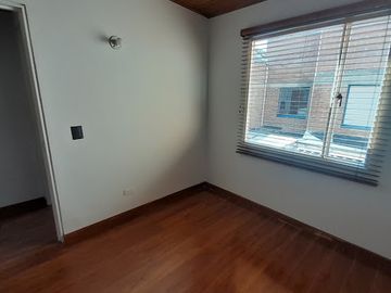 VENTA de CASAS en BOGOTA