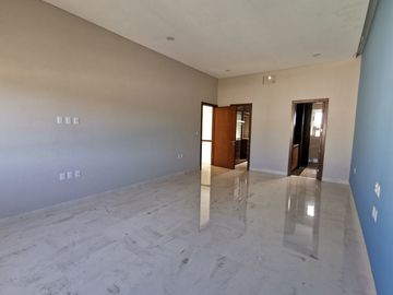 Casa Lujosa en Residencia en Las Palmas Green  con Alberca