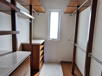 Casa Lujosa en Residencia en Las Palmas Green  con Alberca