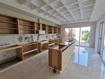 Casa Lujosa en Residencia en Las Palmas Green  con Alberca