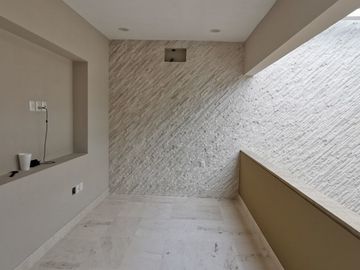 Casa Lujosa en Residencia en Las Palmas Green  con Alberca