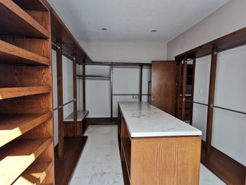 Casa Lujosa en Residencia en Las Palmas Green  con Alberca