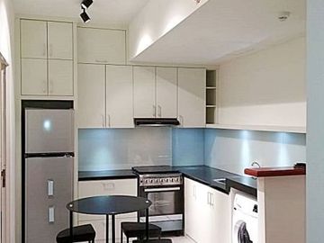 Disewa Apartemen Puncak Dharmahusada Tower A Lantai 17, Full Furnish , Surabaya Timur