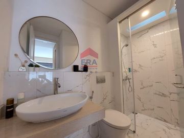 Rumah baru Minimalis Eksklusif di Setra Duta Bandung.