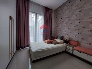Rumah baru Minimalis Eksklusif di Setra Duta Bandung.