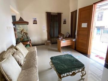 Kost Exclusive 2 Lantai 20 Kamar & Rumah Induk Jalan Utama Seturan