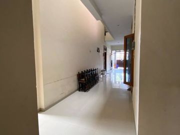 Kost Exclusive 2 Lantai 20 Kamar & Rumah Induk Jalan Utama Seturan