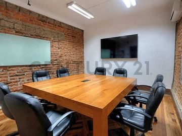 Casa Comercial en Excelente Ubicación – Metro Villa Frei