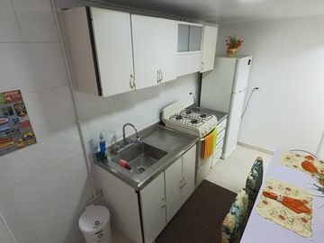 apartamento en venta en modelia. Cod V1387
