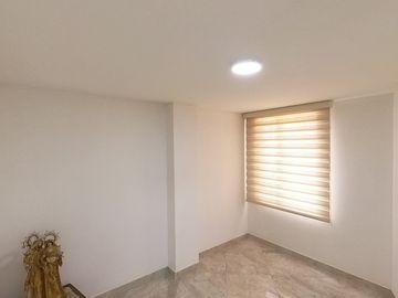apartamento en venta en modelia. Cod V1387