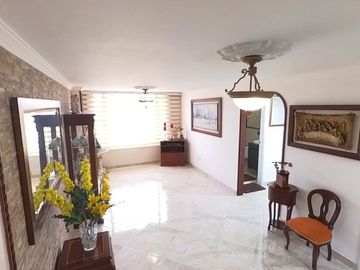 apartamento en venta en modelia. Cod V1387