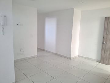 apartamento en arriendo en brisas del carmen. Cod A401278