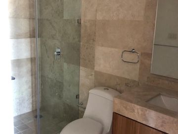 aprovecha VENTA DE DEPARTAMENTO EN CLUB DE GOLF LA LOMA