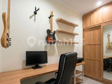 Rumah 2 Lantai Full Furnish di Cluster Thomson-Gading Serpong Tangerang