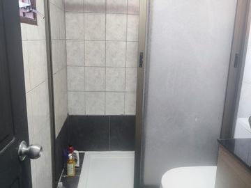 HERMOSA CASA 2 PISOS SEGURA CONDOMINIO