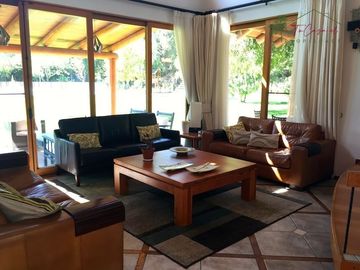 Espectacular casa en venta de 3 dorm. en Talagante