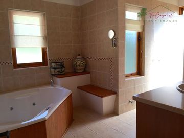 Espectacular casa en venta de 3 dorm. en Talagante