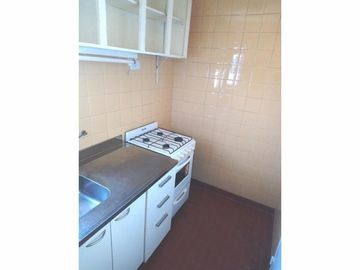 Departamento en Venta 2 Dormitorios contrafrente muy luminoso aireado excelente ubicación