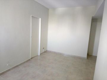 Departamento en Venta 2 Dormitorios contrafrente muy luminoso aireado excelente ubicación