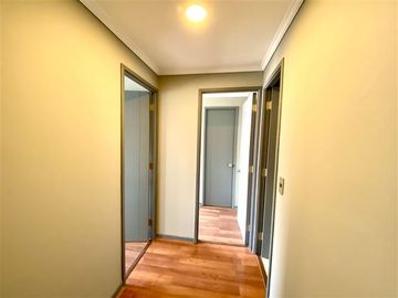 Frente Metro Irarrazaval / 2D 2B E y B