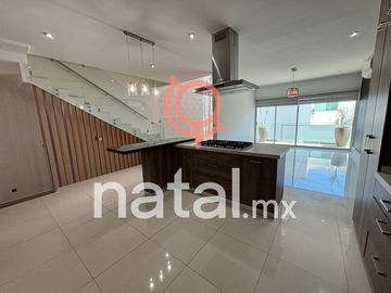 CASA EN VENTA CIMA DEL BOSQUE CUMBRES ELITE MONTERREY