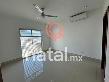 CASA EN VENTA CIMA DEL BOSQUE CUMBRES ELITE MONTERREY