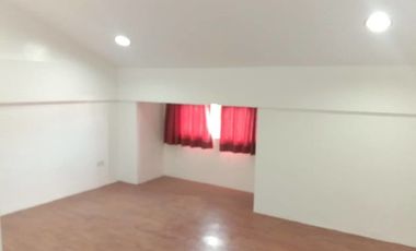 House for rent in Cebu City, Gated in Guadalupe Tri-level, 3-br furnished