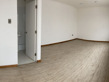 Oficina en Venta en los carrera / francisco de aguirre